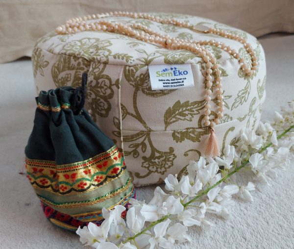 MEDITATION CUSHION