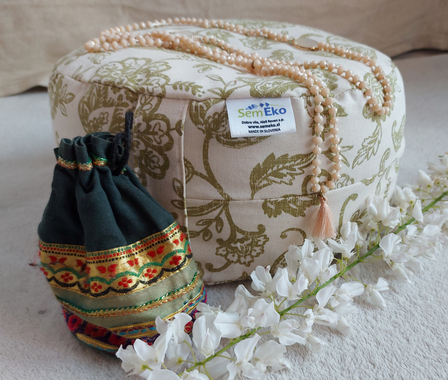 MEDITATION CUSHION