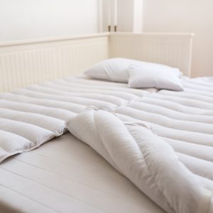 ANATOMICAL MATTRESS TOPPER FOR ADULTS AND CHILDREN